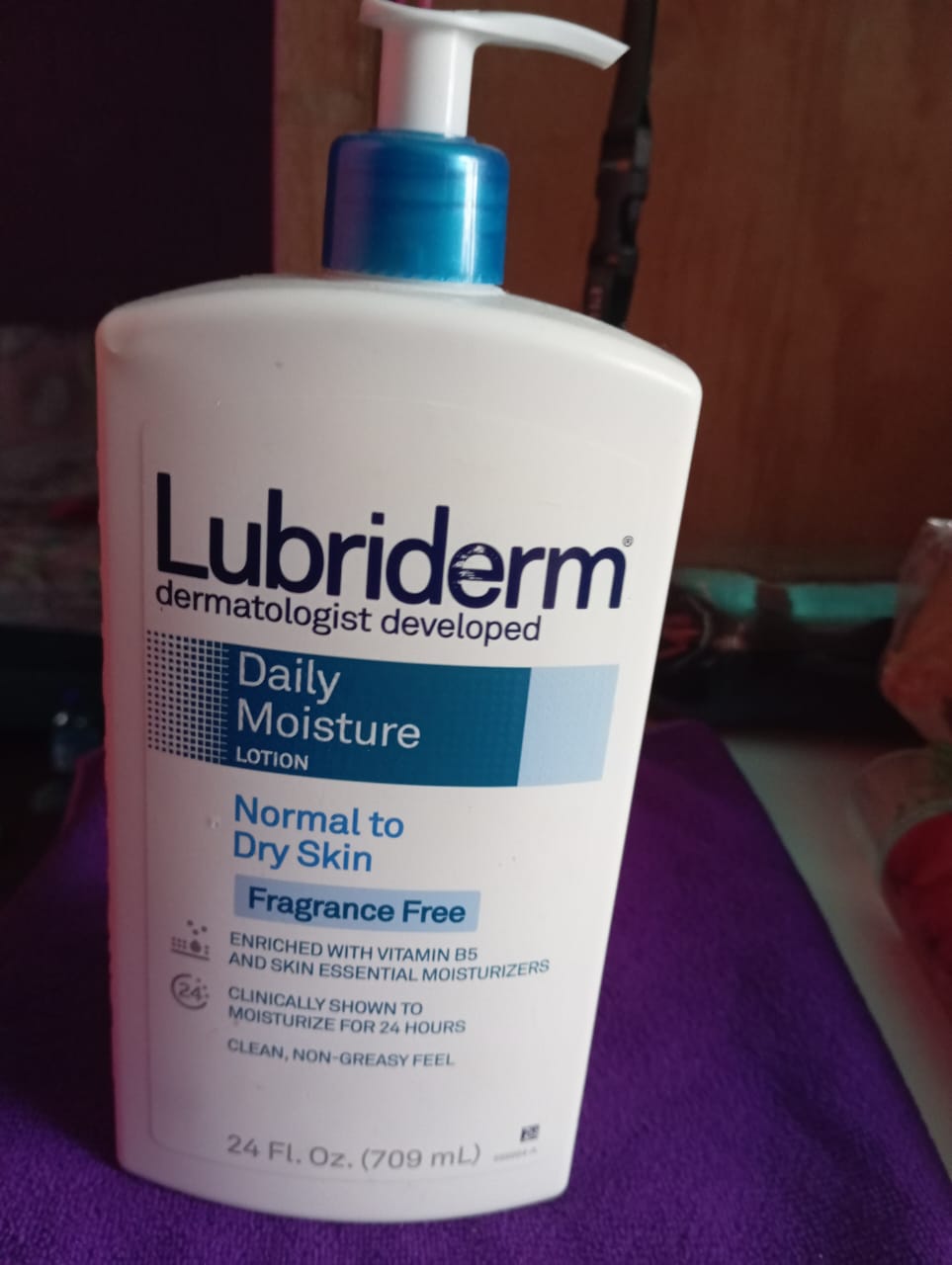 Crema corporal lubriderm