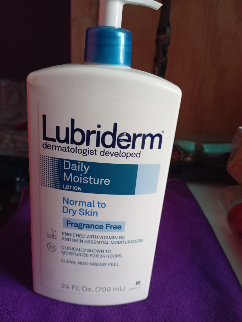 Crema corporal lubriderm