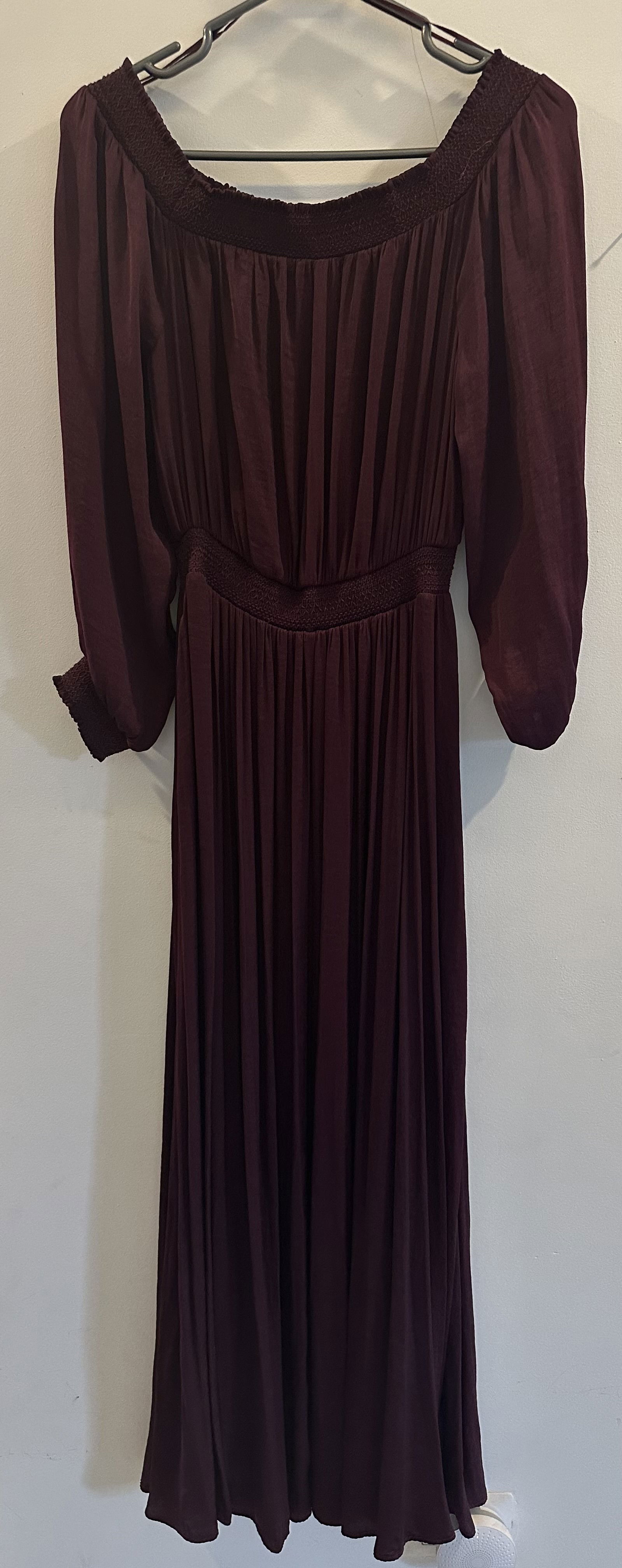 Vestido Oysho Talla M Morado Largo