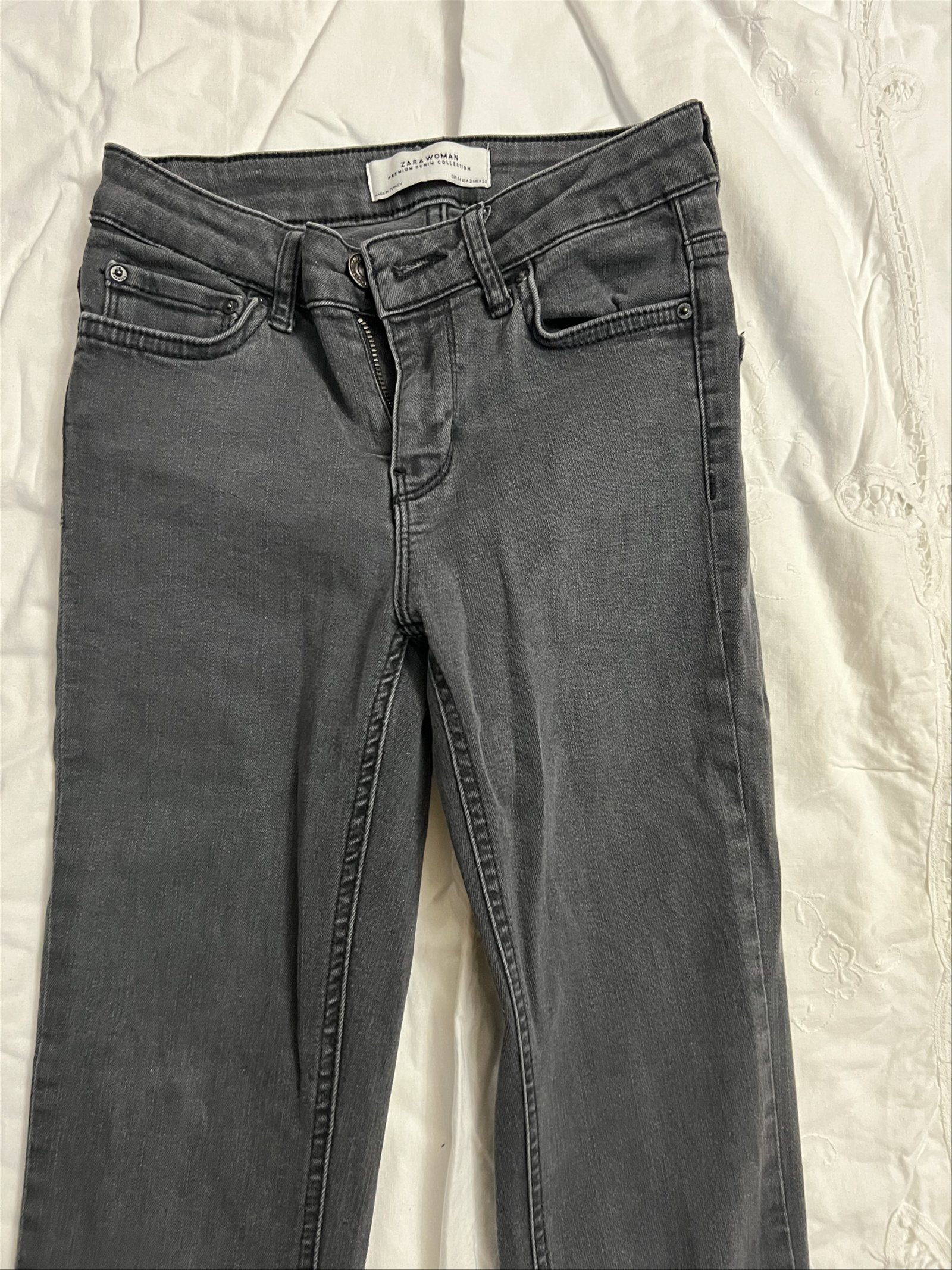 Jeans best sale acampanados zara