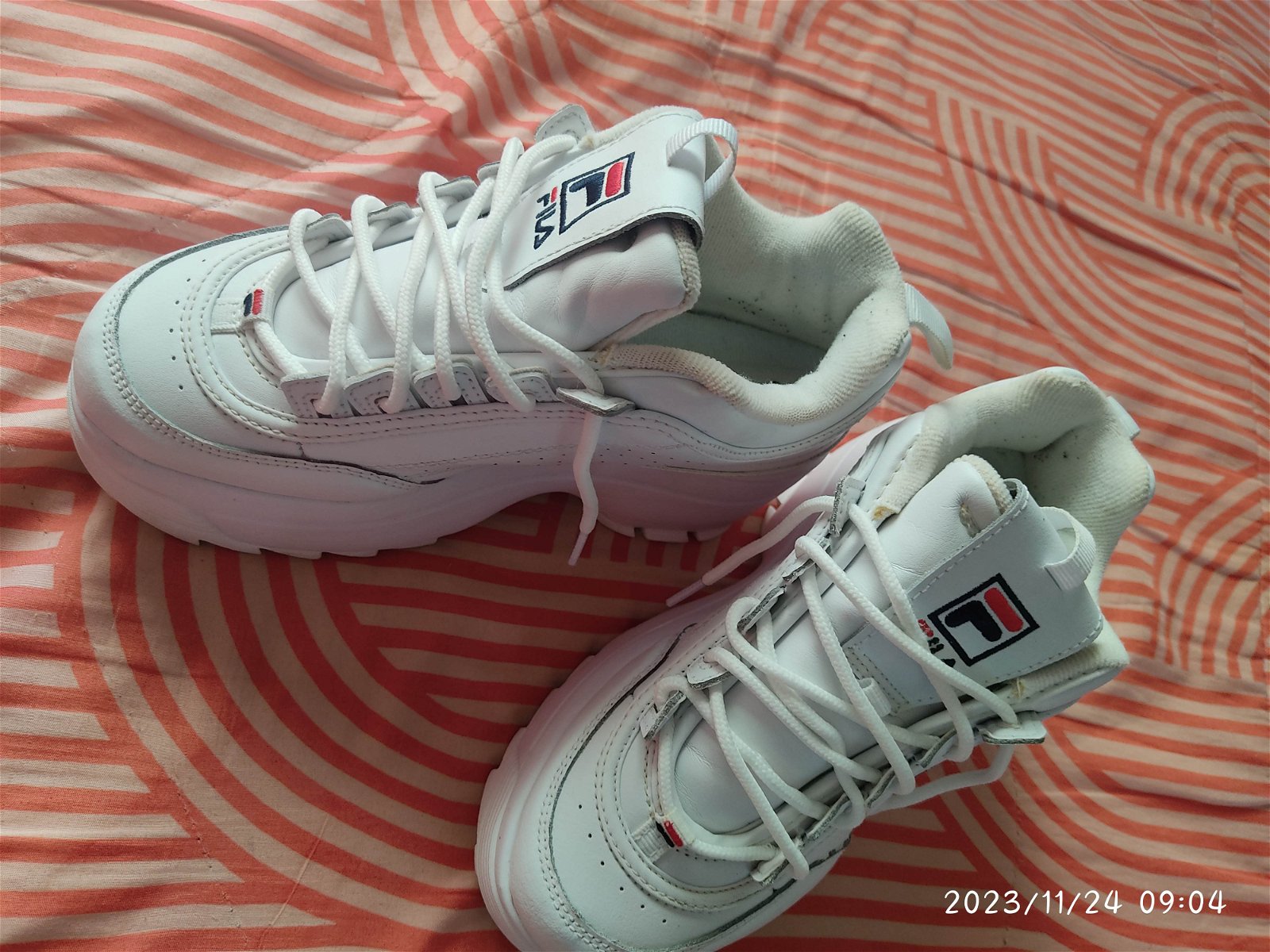 Zapatos fila en el salvador clearance 2019