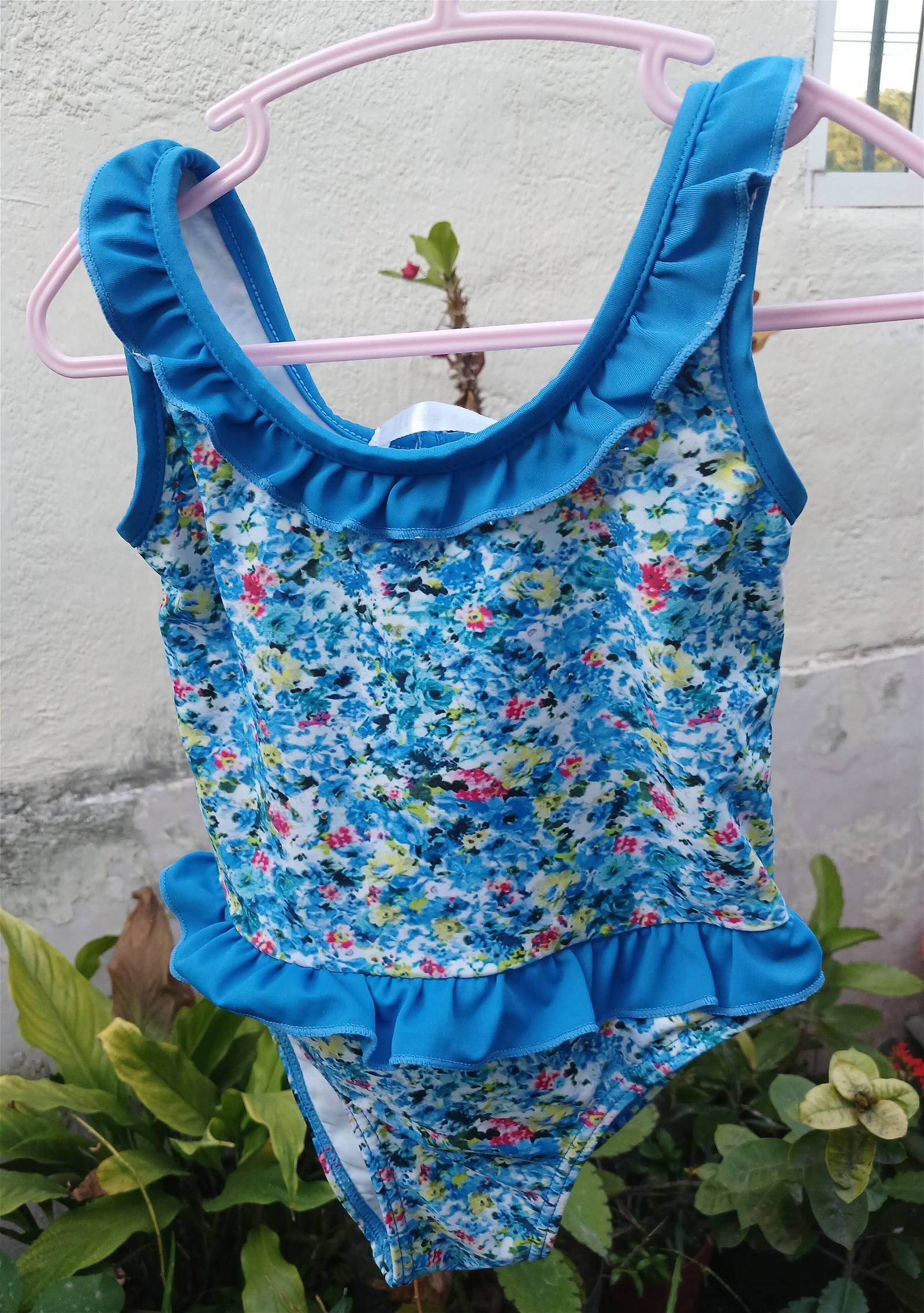 Bañador estampado con tirantes de Bebé TEX