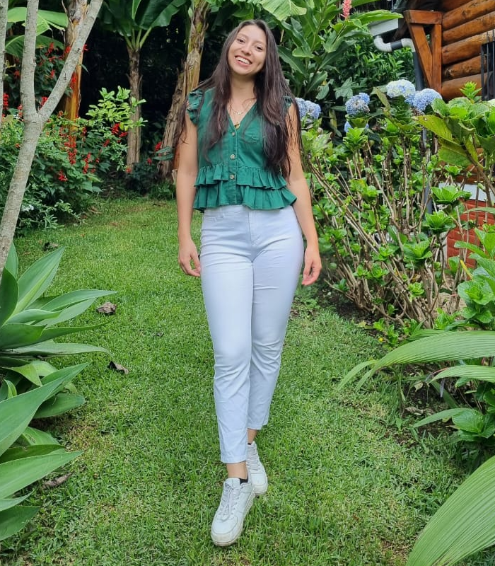 lauradhenriquez